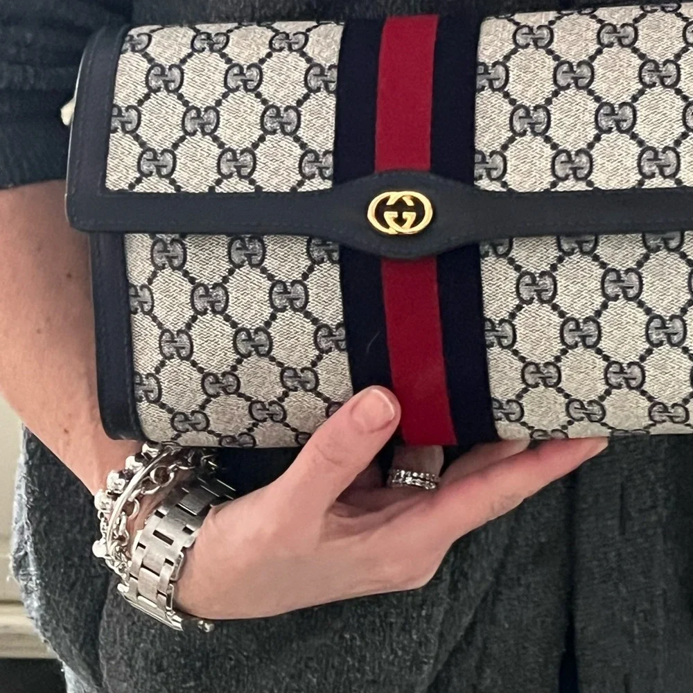 Gucci canvas sherry line navy clutch - Picture 12 of 16